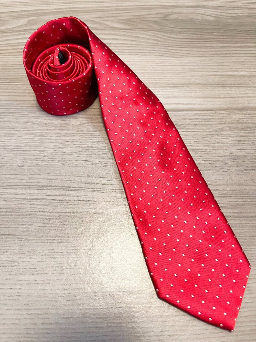Bocara Men’s Red White Polka Dot Necktie Classic Preppy Business Wedding Tie
